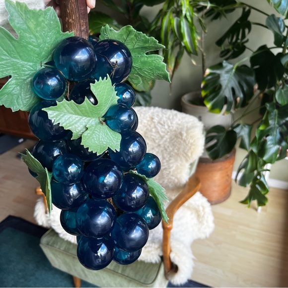 XL Lucite Grape MCM - Picture 3 of 15